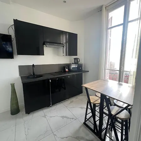 아파트 Seaview With 1 Bedroom - Next To Monaco